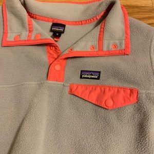 Patagonia grey/pink.XL in kids, fits woman’s S